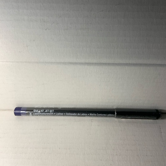 NYX matte lip liner-Jet Set - Picture 3 of 4